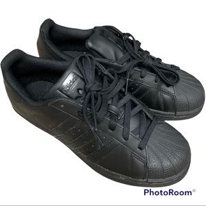 EUC Youth Black Adidas Superstar “Shellheads”